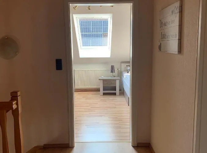 Guhl Проживание в семье *